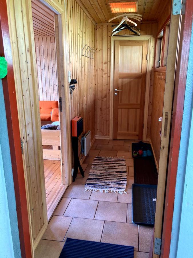 Bergen/Sotra:Waterfront Cabin Villa Haganes Екстериор снимка